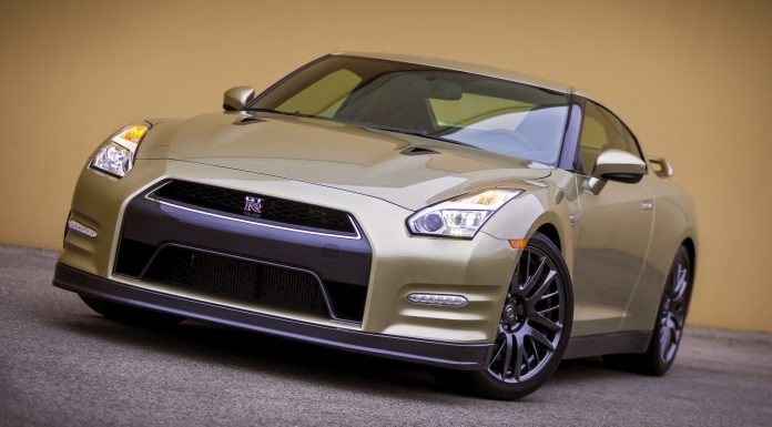 2016-Nissan-GT-R-45th-Anniversary-Gold-Edition-13