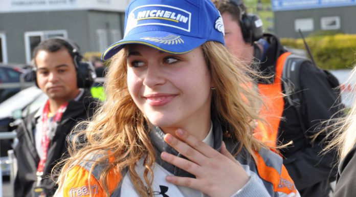 Sophia Floersch Thruxton 2015 Ginetta winner