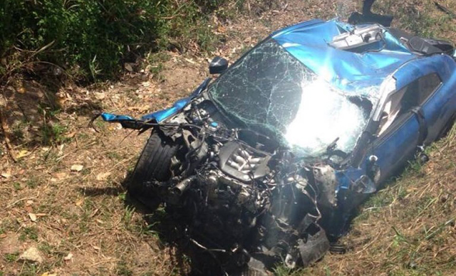 Nissan GT-R crashes in Trinidad and Tobago