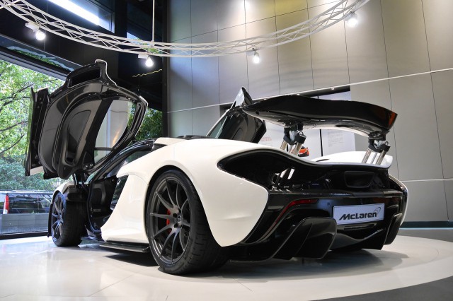 McLaren P1 in Shanghai back