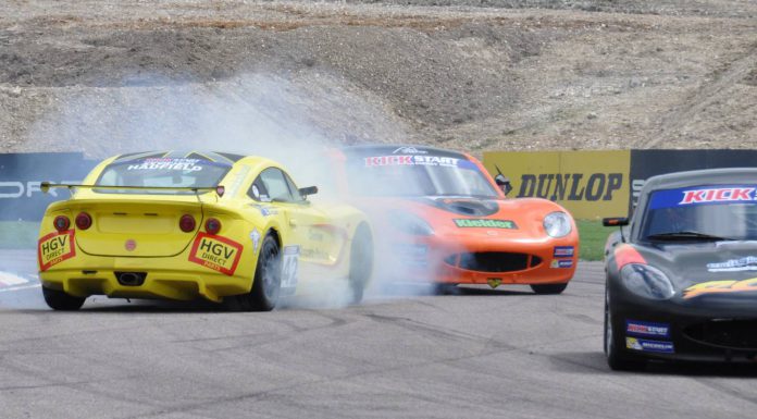 Drama in Ginetta Juniors Thruxton racing