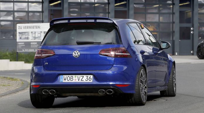 Volkswagen Golf R400 Spied Testing at the Nurburgring