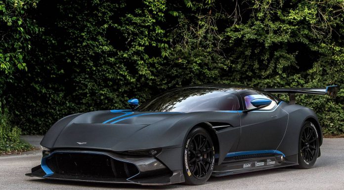 Goodwood 2015: Black Aston Martin Vulcan 