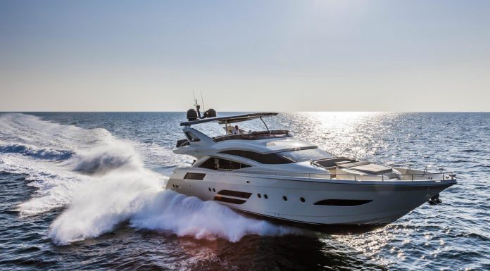 Dominator 800 Superyacht 