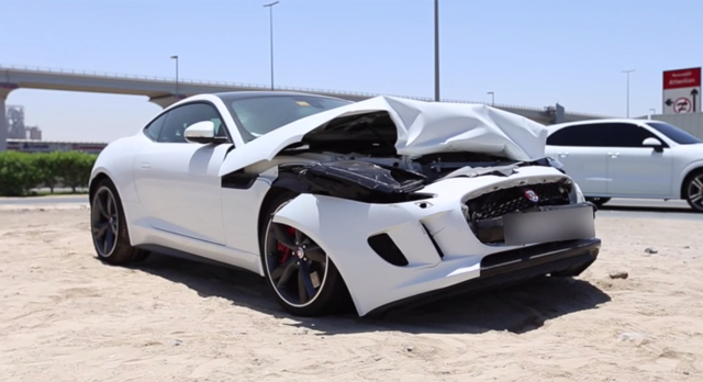 White Jaguar F-Type R Coupe crashes in Dubai