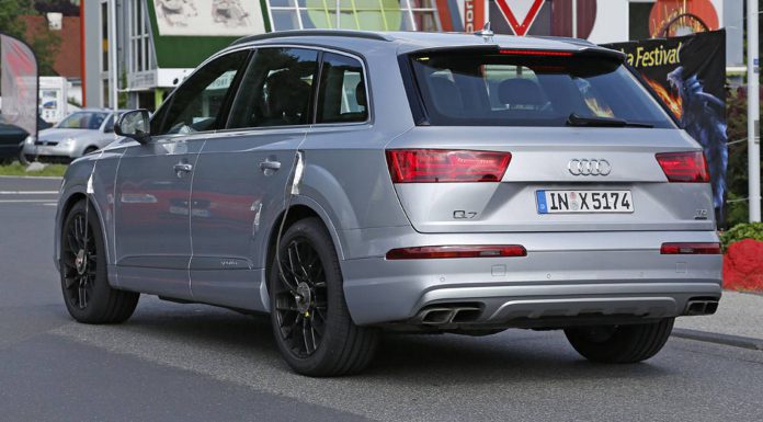 Audi SQ7 Spy Shots rear view