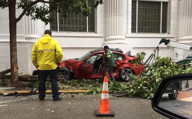 Frozen Red BMW M3 stolen and crashed in San Francisco