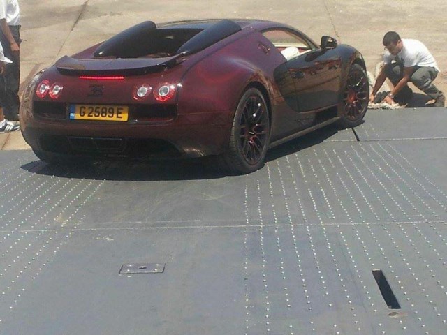 Bugatti Veyron Vitesse LaFinale  rear