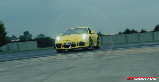 Drifting Porsche GT3
