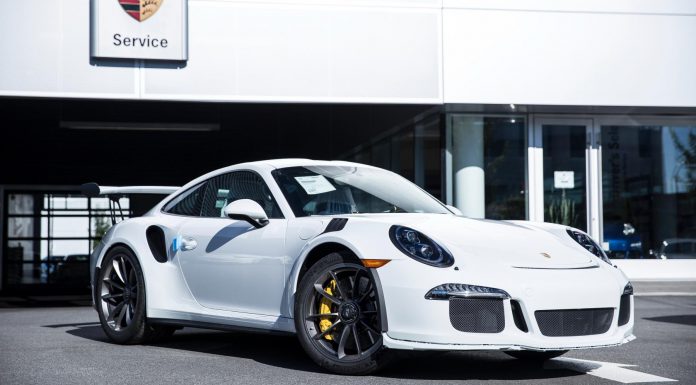 Vancouver's First 2016 Porsche 911 GT3 RS Gets Unwrapped 