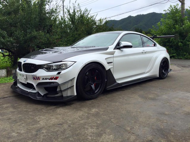 Varis Introduces Widebody BMW M4 