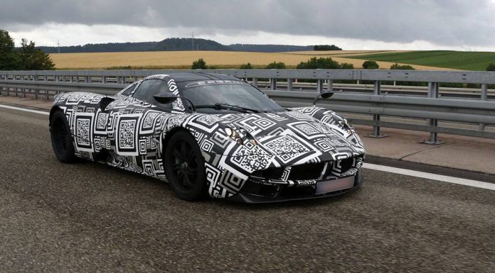 Hardcore Pagani Huayra spy shots front