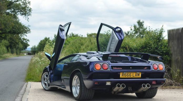 Blue Scuro Lamborghini Diablo SV rear