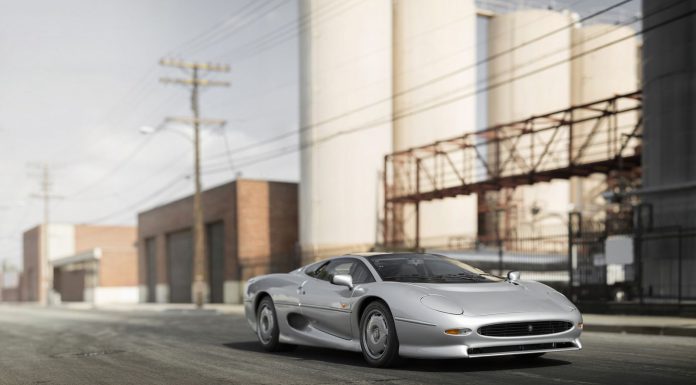 Jaguar XJ220 auction front