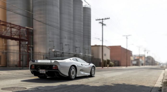 Jaguar XJ220 auction rear