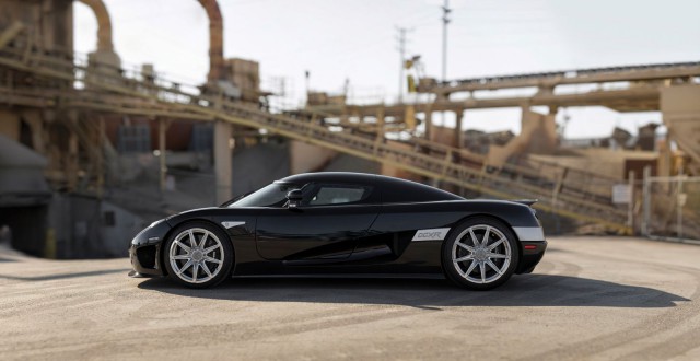 Koenigsegg CCXR auction side