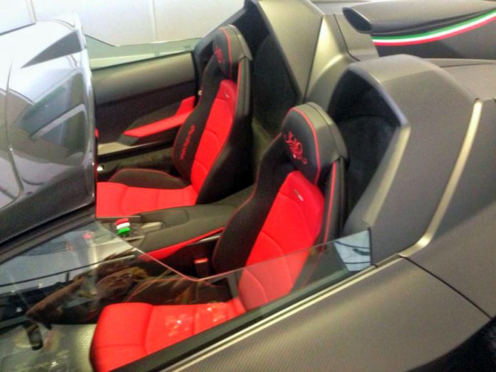 Matte carbon Lamborghini Veneno Roadster interior