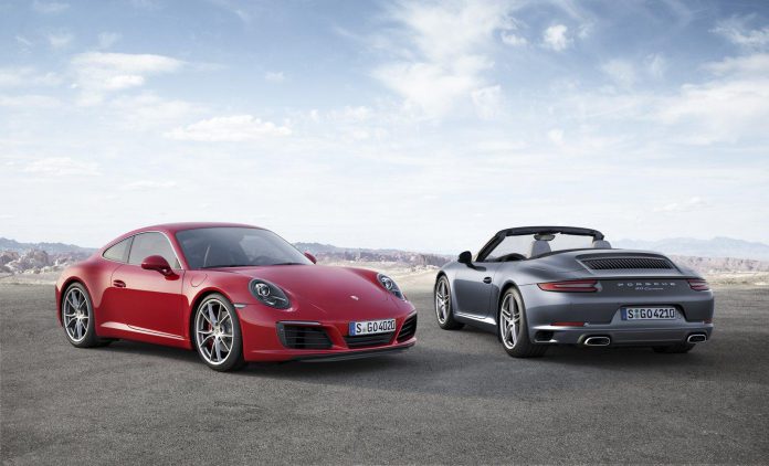 2016 Porsche 911 facelift duo