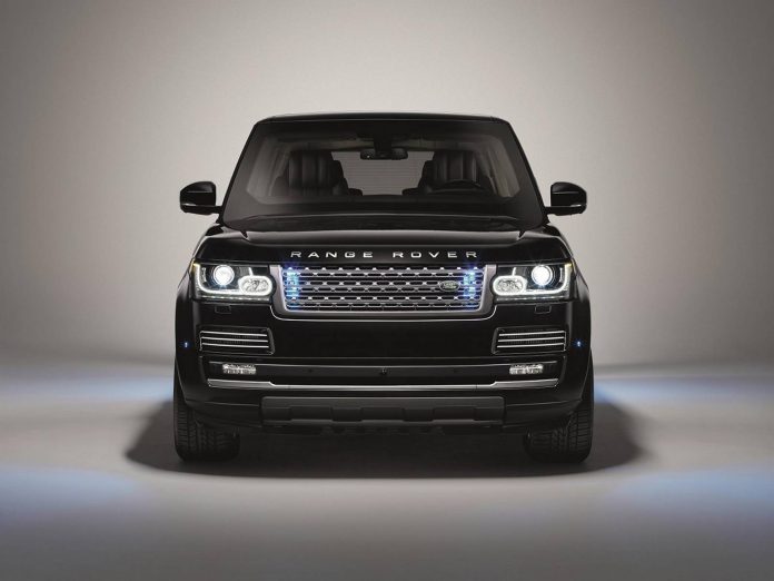 Range Rover Sentinel front