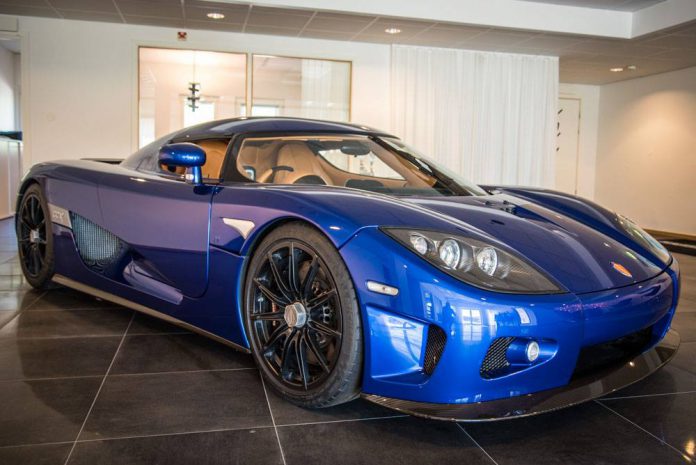 blue-koenigsegg-ccx