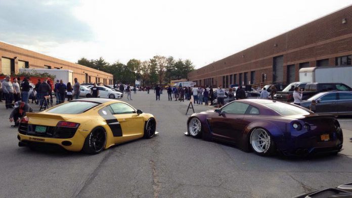 Audi R8 Liberty Walk and Nissan GT-R