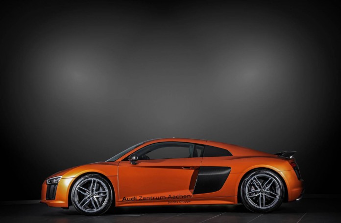 Satin Canyon Copper Audi R8 V10 Plus