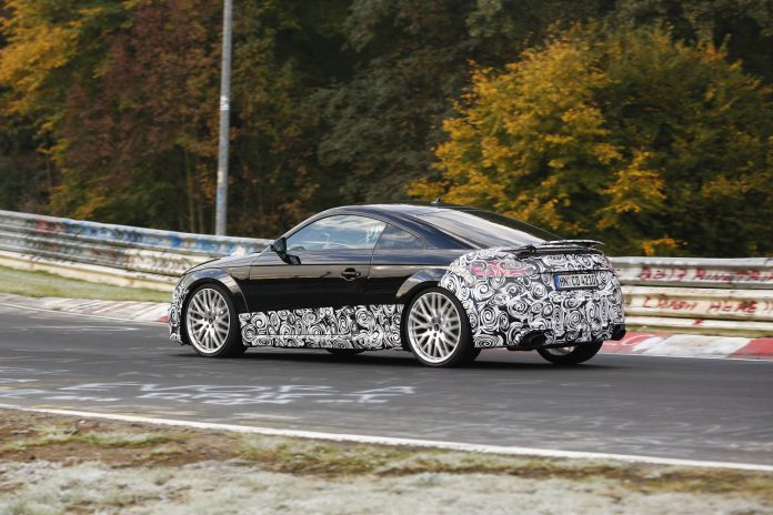 Audi TT-RS rear view