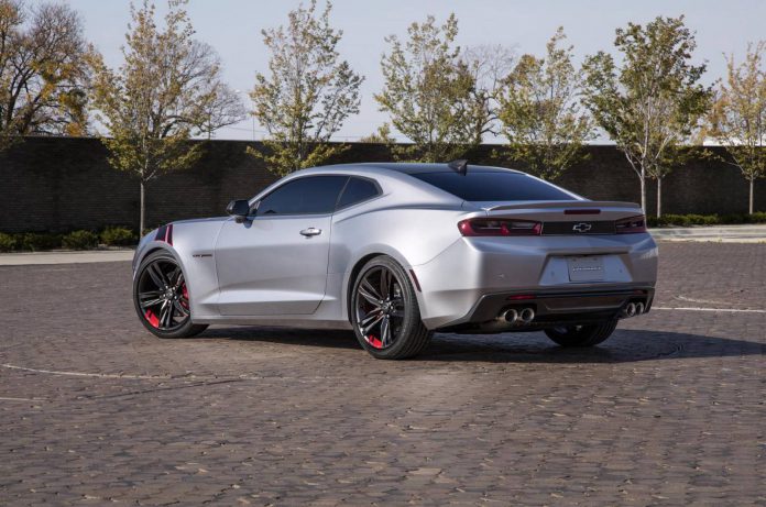 Camaro SEMA 2015 Red Line Concept