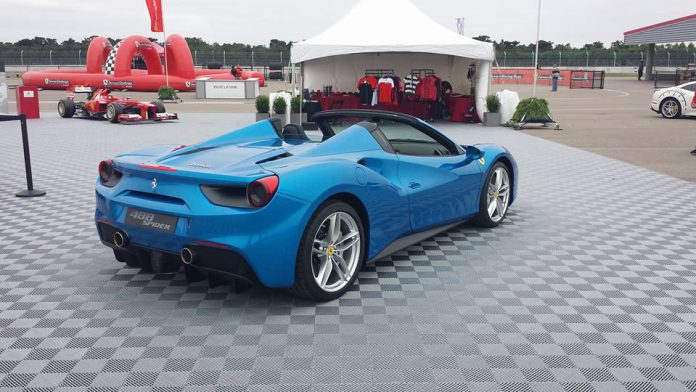 Ferrari 488 Spider rear