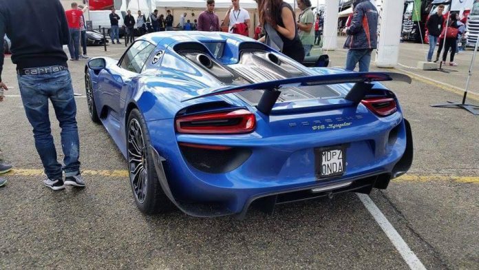 Horacio Pagani Porsche 918 Spyder rear