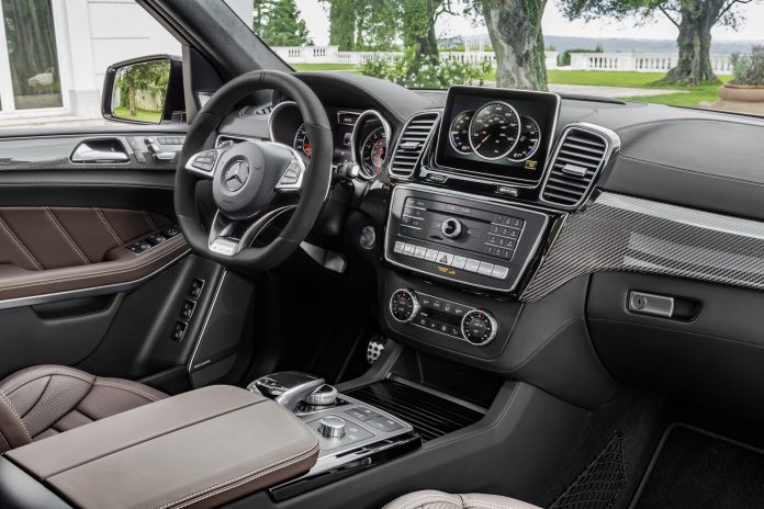 2016 Mercedes-Benz GLS interior