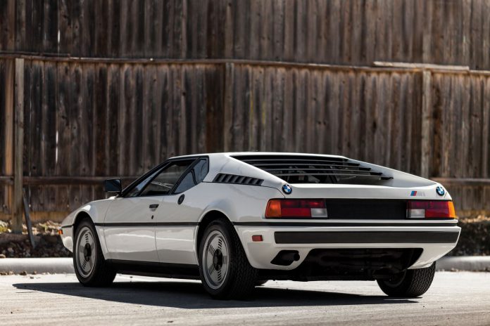 BMW M1 auction rear