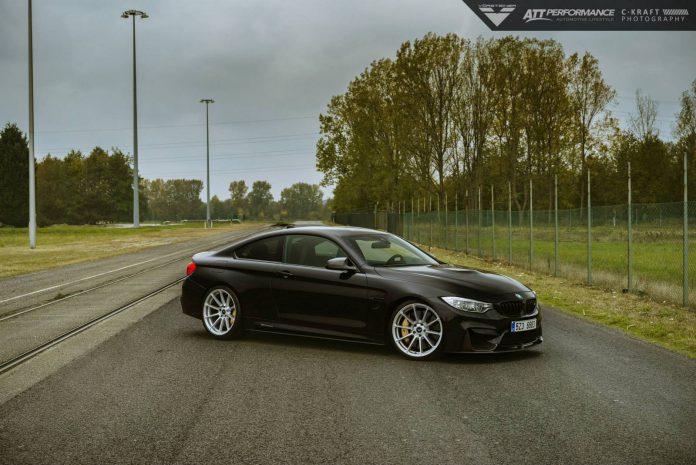 BMW M4 black