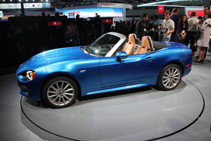 Fiat 124 Spider LA Auto Show