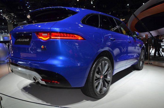 Jaguar F-PACE rear