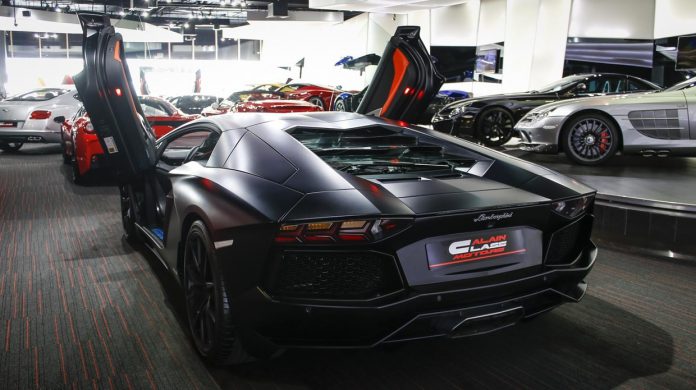 Lamborghini Aventador for sale rear