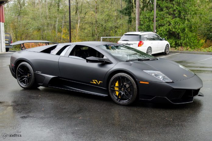 Black Lamborghini Murcielago SV