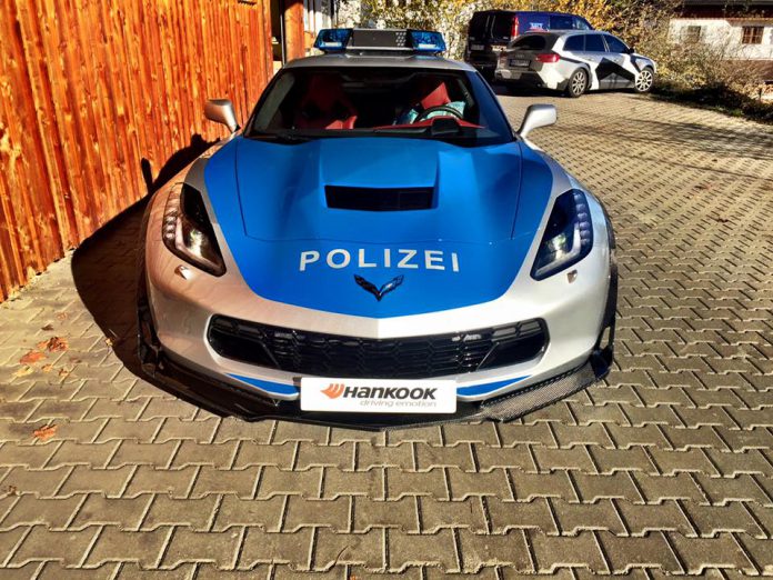 Corvette C7 Police Car (9)