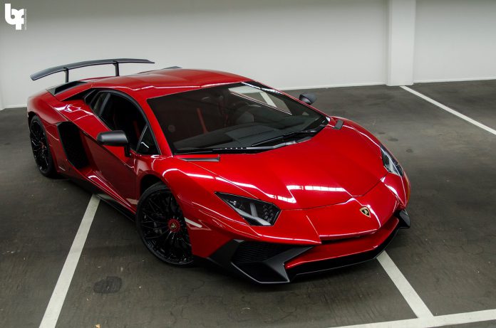 Rosso Bia Lamborghini Aventador SV 