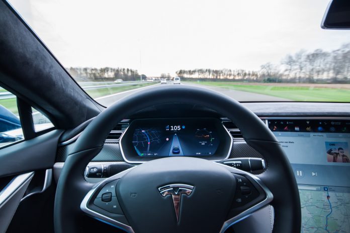 2016 Tesla Model S P90D interior 