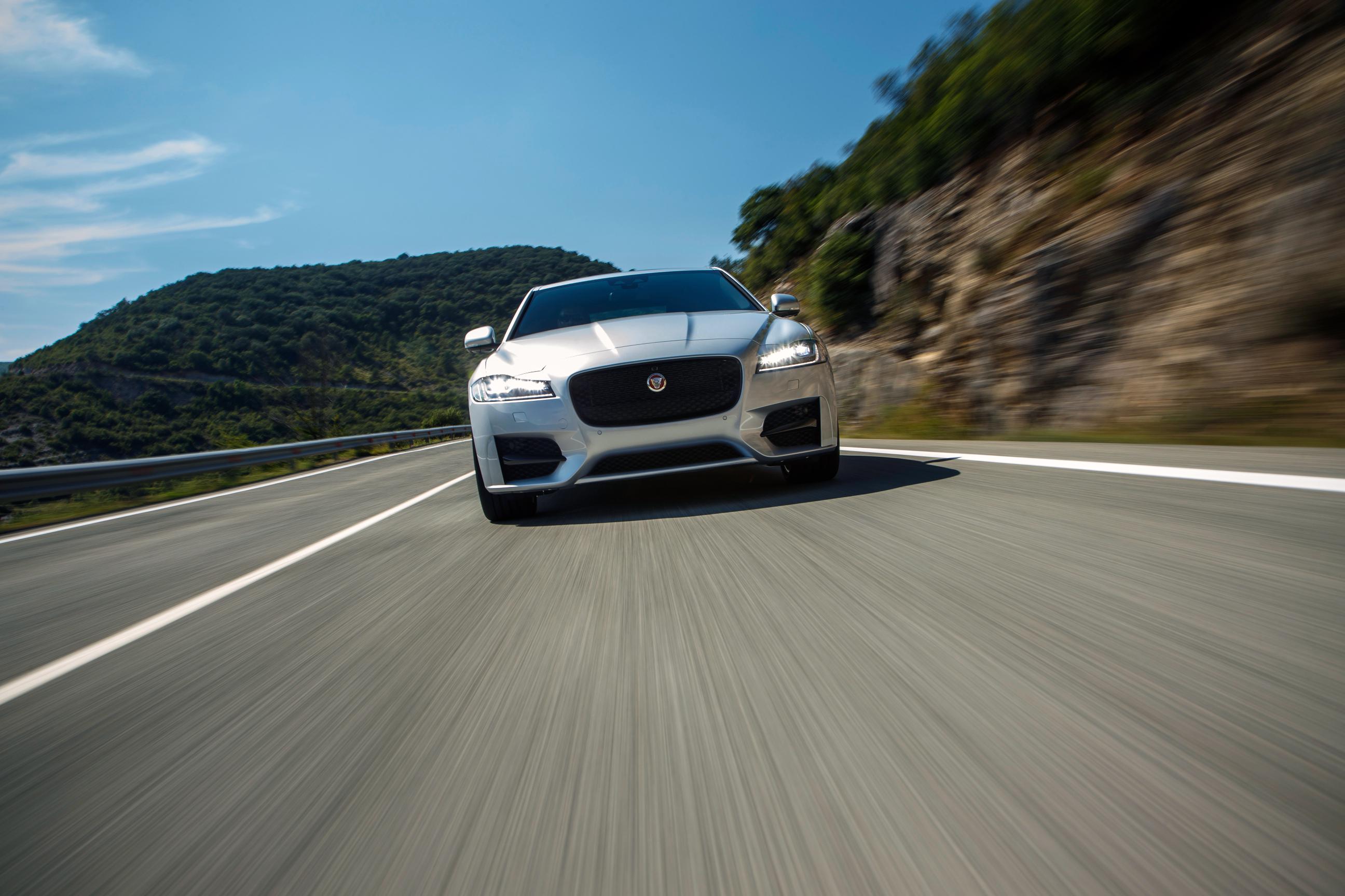 Jaguar XF 300 Sport