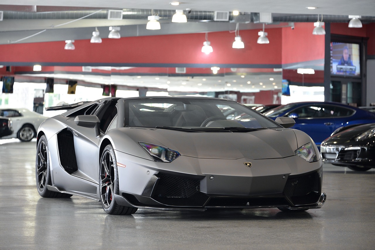 Lamborghini Aventador lp700 4 серый