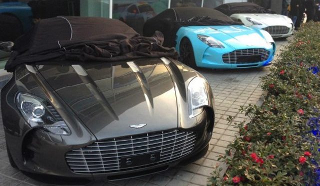 Three Aston Martin One-77's Spotted in China