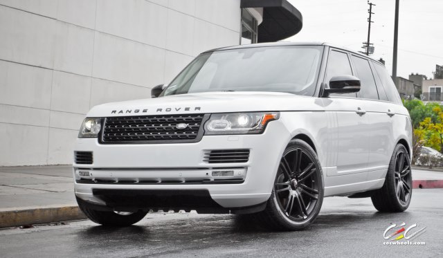 2013 Range Rover with CEC Wheels