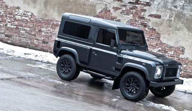 A Kahn Design Land Rover Defender Military Edition