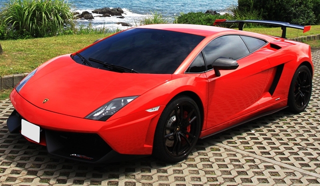 Spotted: Lamborghini Gallardo LP 570-4 Super Trofeo Stradale in Taiwan 