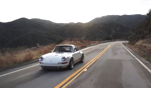 Video: Chris Harris Delves Into the Singer Porsche 911