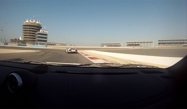 Video: Porsche 911 GT2 Chasing Aventador on Bahrain International Circuit