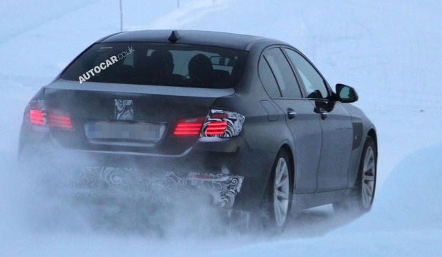 Spyshots: Facelifted BMW 5-Series Caught Testing