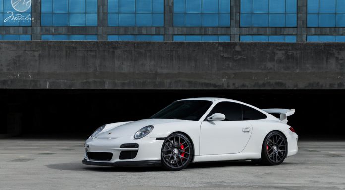 Porsche 997.2 911 GT3 on Modulare B1 Wheels